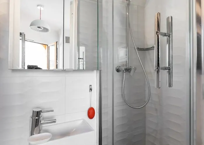 Superbe 2 Pieces Avec Balcons ! Apartament Nicea