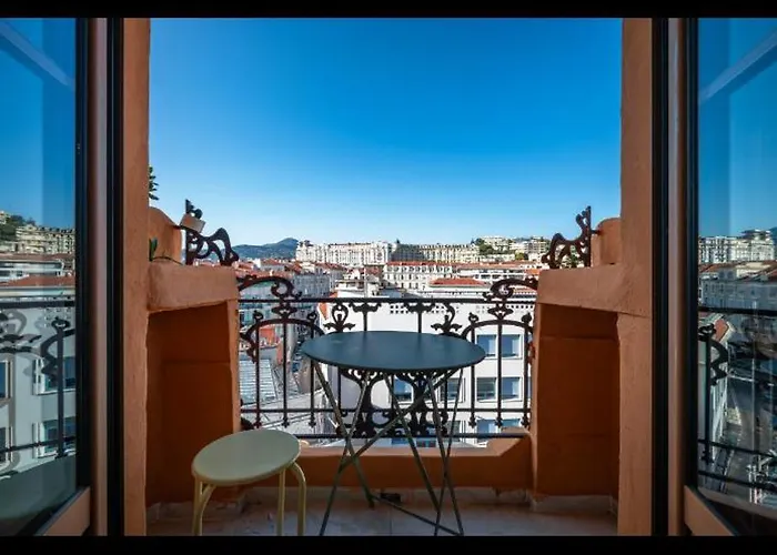 Apartament Superbe 2 Pieces Avec Balcons ! Nicea