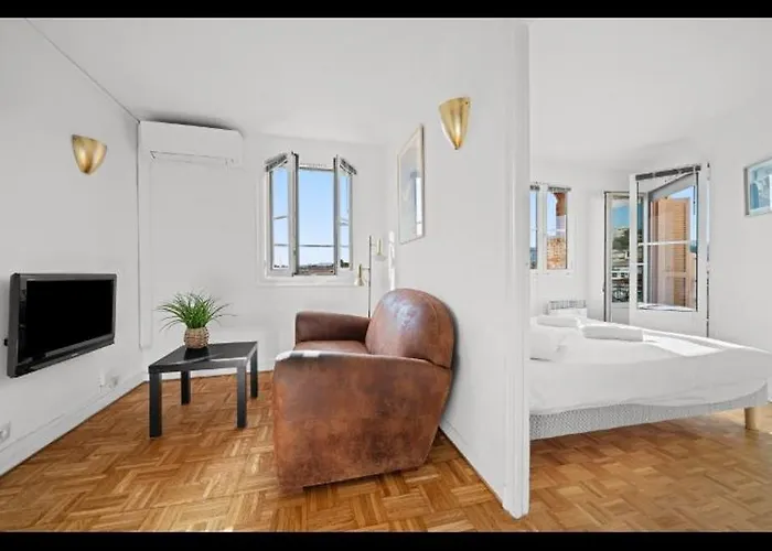 Superbe 2 Pieces Avec Balcons !